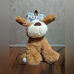 - Giftable World St Bernard Sitting Down